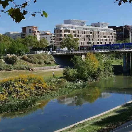 Rives Du Lez Avec Terrasse Et Parking Gratuit *
