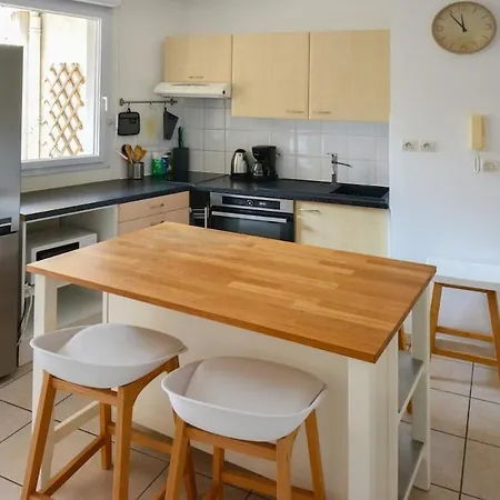 Rives Du Lez Avec Terrasse Et Parking Gratuit Apartamento